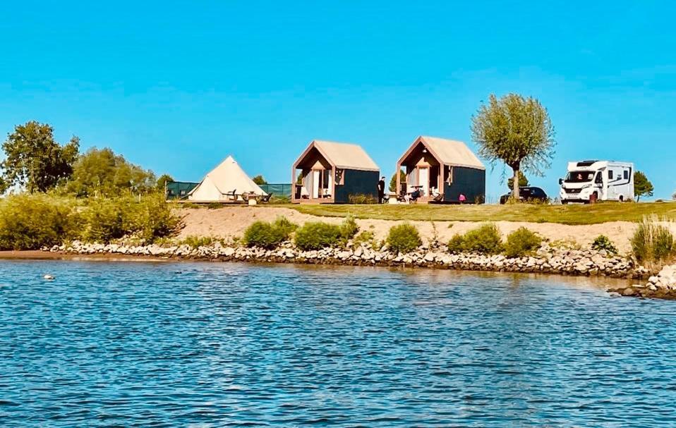 Luxury Suite Heerewaarden エクステリア 写真